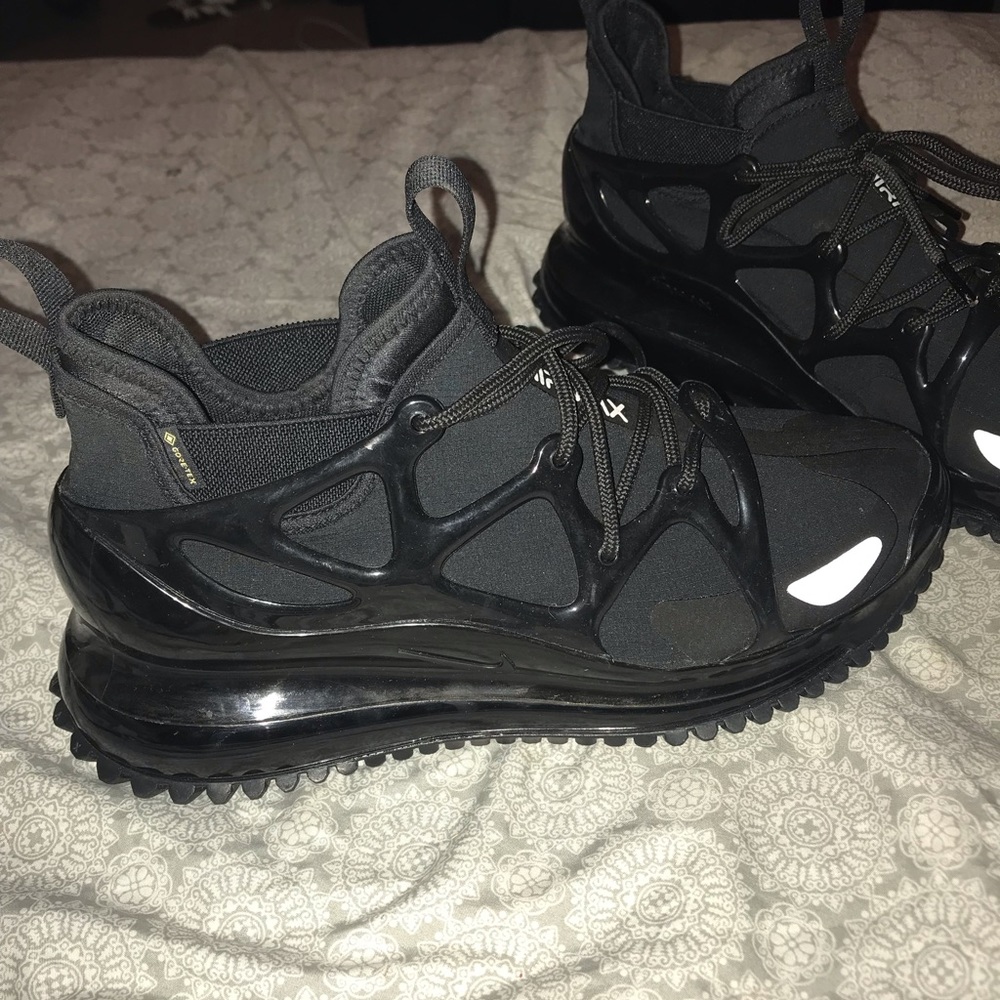 Nike Air Max Gore•Tex 720 - Picture 4 of 7